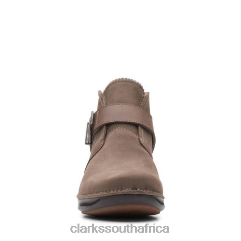 Appley Mid Clarks Taupe Nubuck 840404135 Unisex Clarks Taupe Nubuck