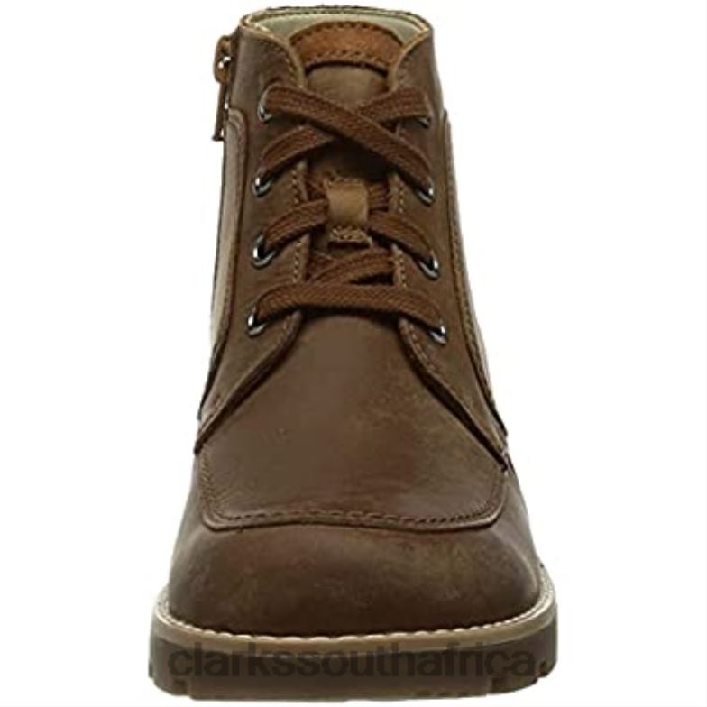 Boy's Heath Lace K Chukka Boot Tan Leather Clarks 84040942 Kids Clarks Tan Leather