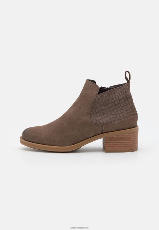 Memi Zip Ankle Boots Clarks Taupe 840407069 Unisex Clarks Taupe