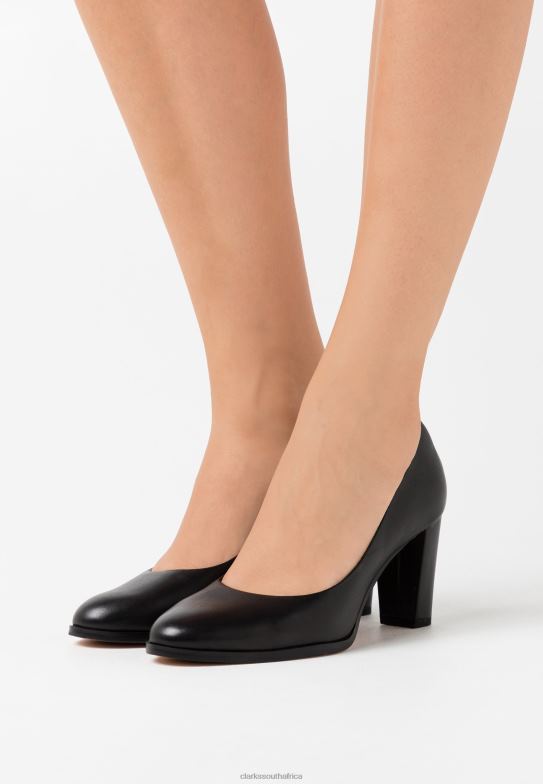 clarks black heels
