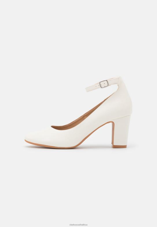 Clarks White Classic Heels 840406977 Unisex Clarks White