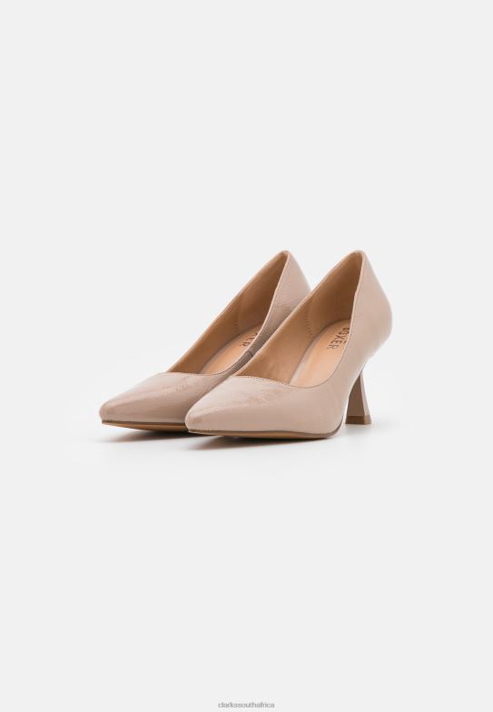 Taupe Clarks Classic Heels 840406987 Unisex Clarks Taupe