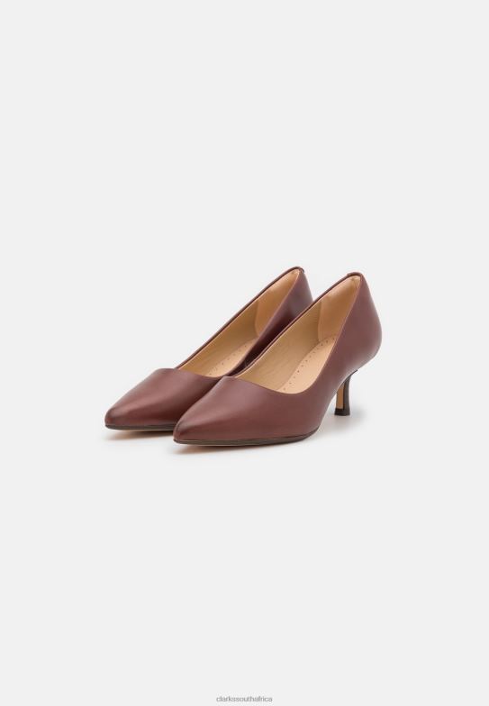 Violet Classic Heels Cognac Clarks 840406958 Unisex Clarks Cognac