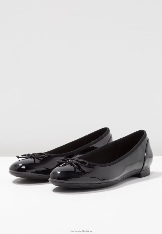 Black Clarks Couture Bloom Ballet Pumps 840407056 Unisex Clarks Black