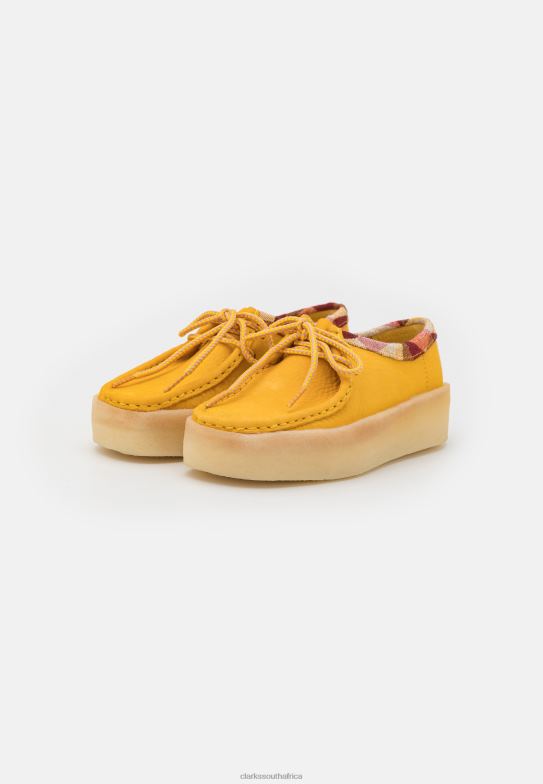 Yellow Clarks Wallabee Cup Moccasins 840406947 Unisex Clarks Yellow