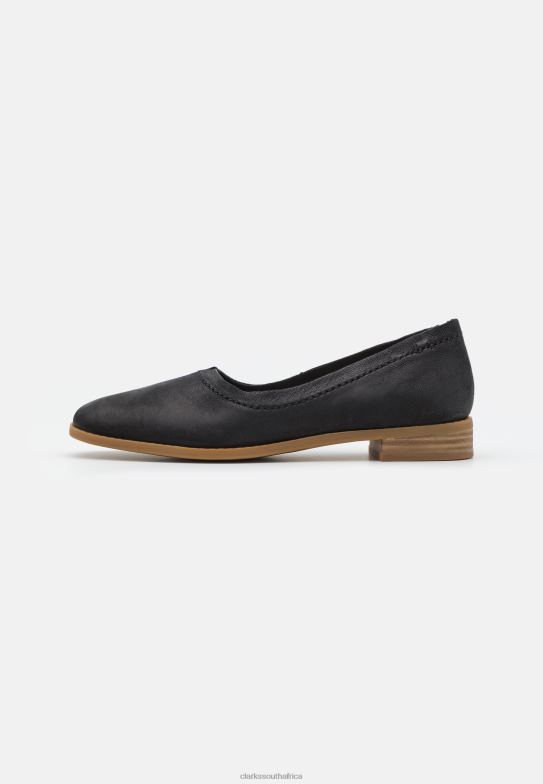 Pure Walk Slip-Ons Black Clarks 840406918 Unisex Clarks Black