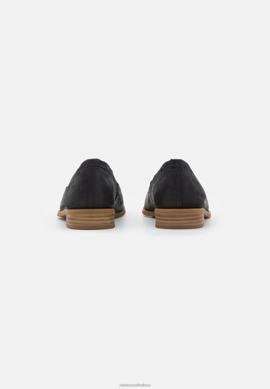 Pure Walk Slip-Ons Black Clarks 840406918 Unisex Clarks Black