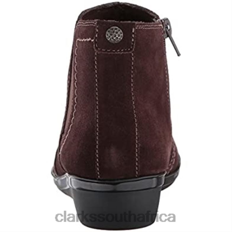 Dark Brown Suede Clarks Women's Everlay Leigh Ankle Bootie 840402456 Women Clarks Dark Brown Suede