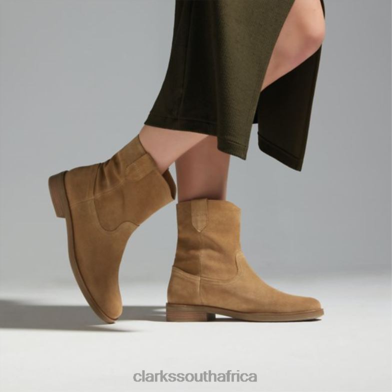Tan Suede Clarks Memi Mid Tan Suede 840406440 Women Clarks Tan Suede