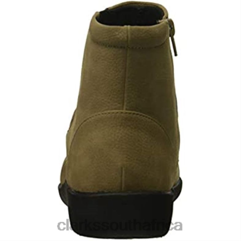 Women's Sillian Rima Fashion Boot Clarks Sage Synthetic 840402703 Women Clarks Sage Synthetic
