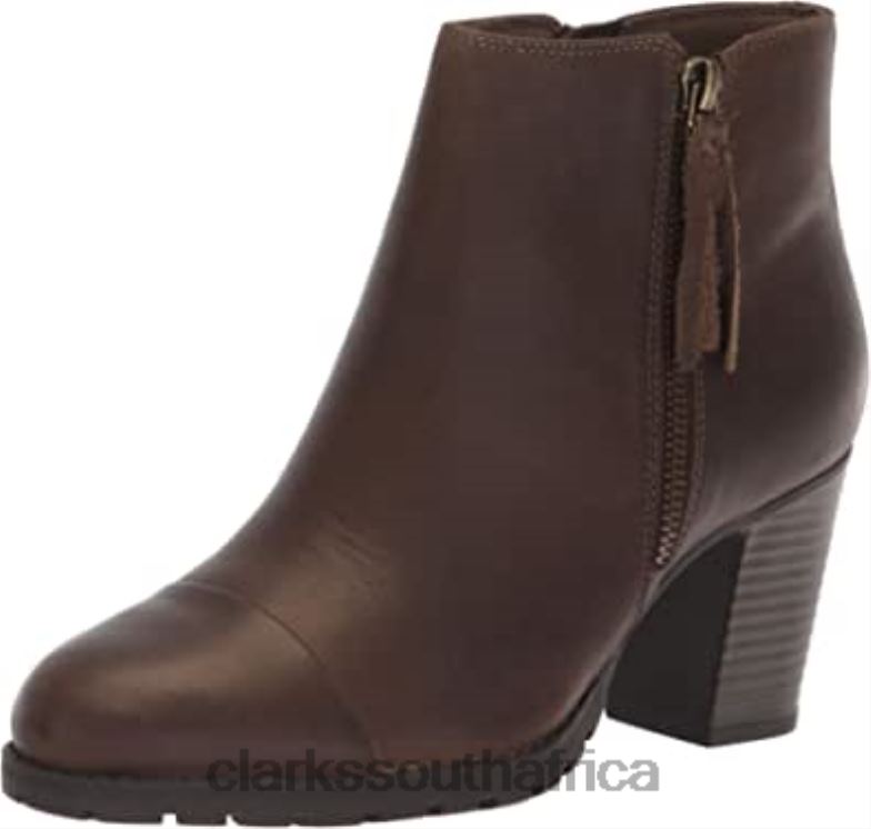 Women's Verona Peach Fashion Boot Clarks Olive Leather 840401773 Women Clarks