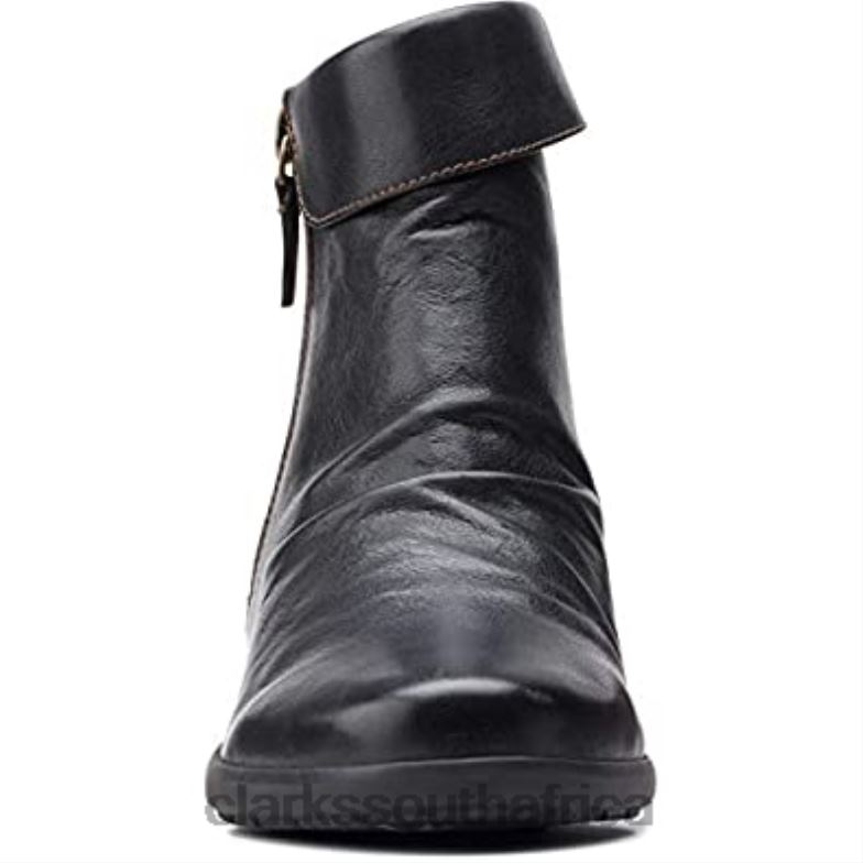 Women's Rosely Zip Boots Clarks 840402173 Women Clarks