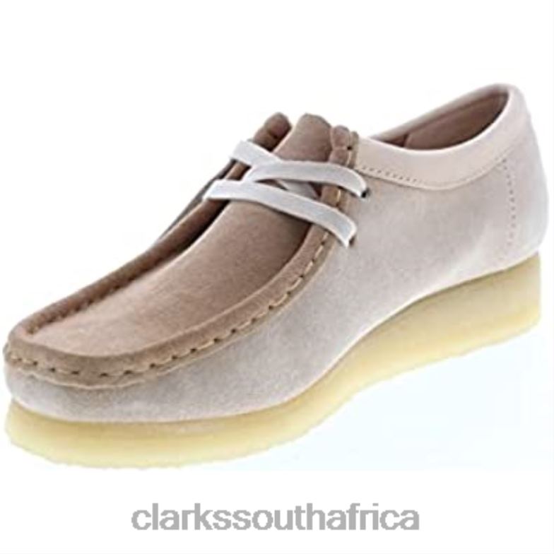 Clarks Women's Wallabee Chukka Boot Light Tan Suede 84040938 Women Clarks Light Tan Suede