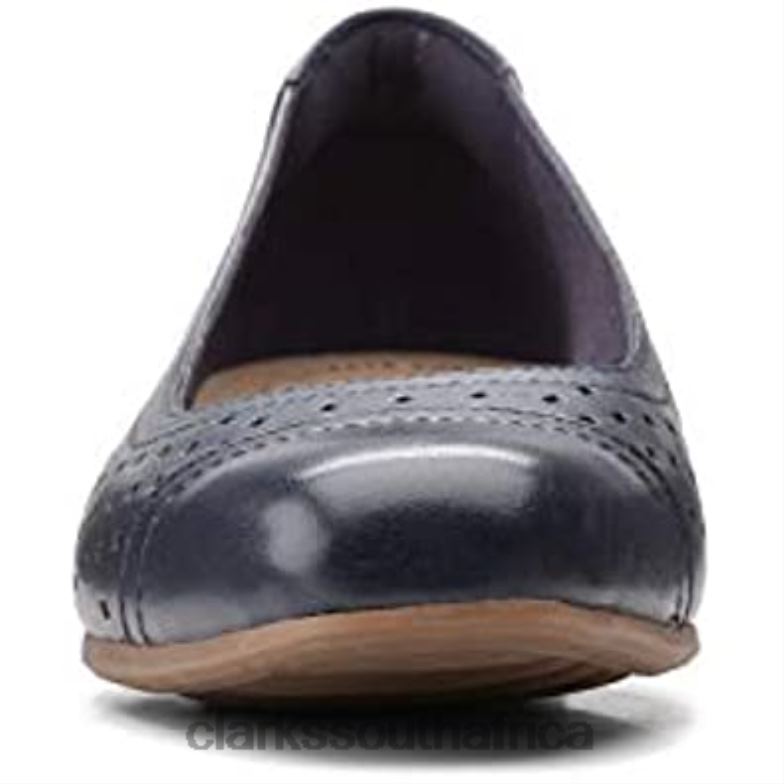 Navy Leather Clarks Women's Juliet Cedar Ballet Flat 840401648 Women Clarks