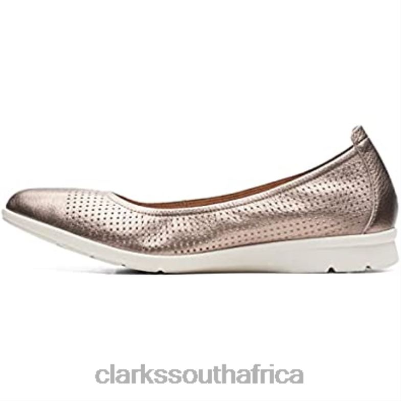 Women's Jenette Ease Ballet Flat Clarks Red 840402397 Women Clarks