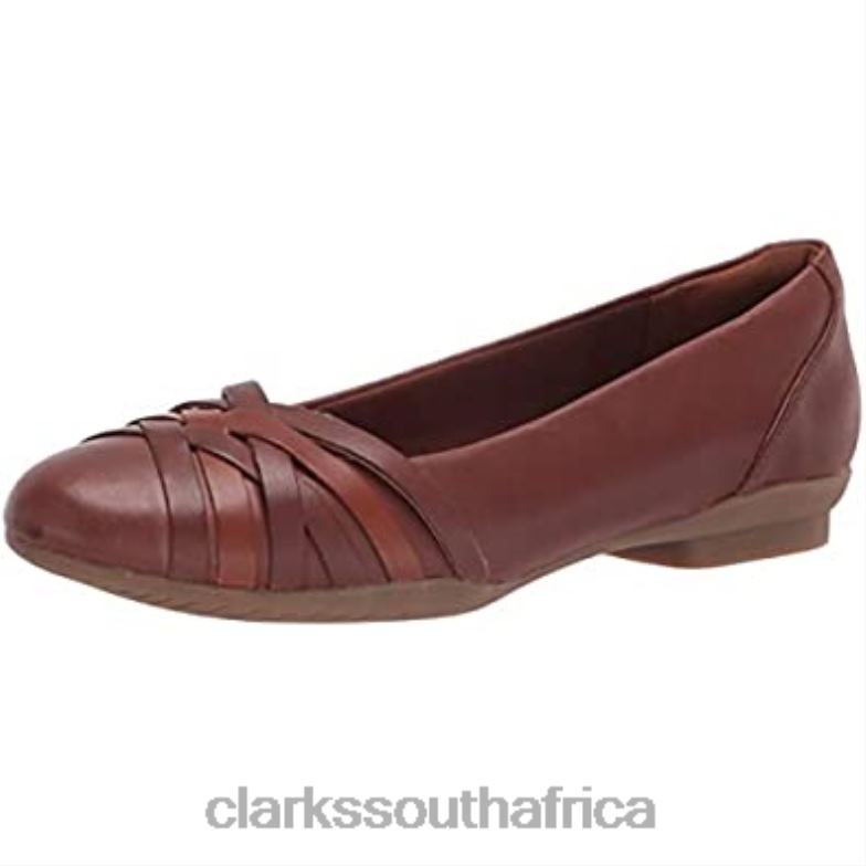 Women's Sara Clover Ballet Flat Clarks Mahoga 840401885 Women Clarks