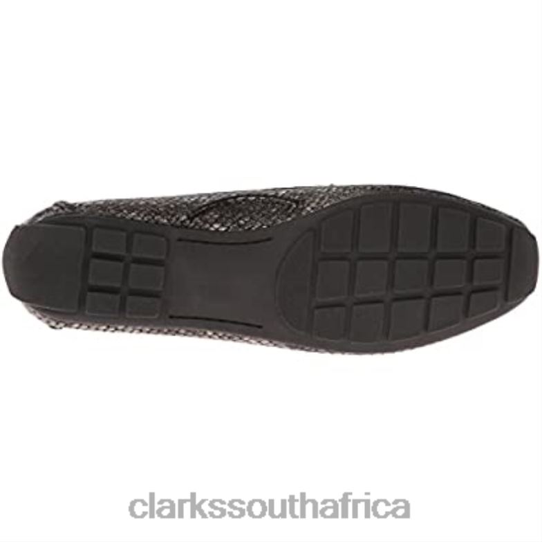 Women's Dunbar Racer Clarks Pewter Metallic Leather 840402629 Women Clarks Pewter Metallic Leather