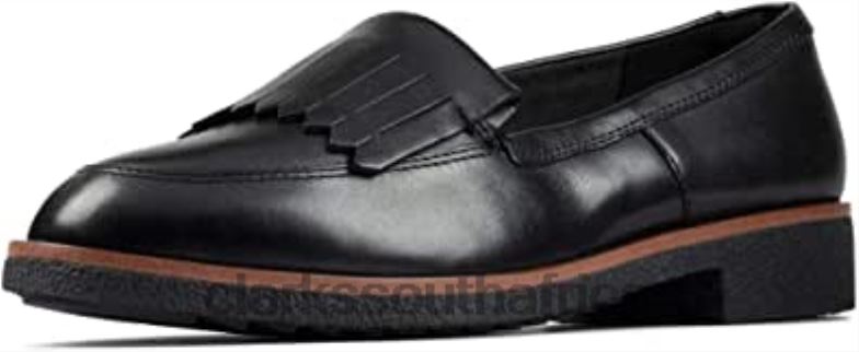 Women's Griff Kilt Mocassins Clarks Black 84040671 Women Clarks Black Leather