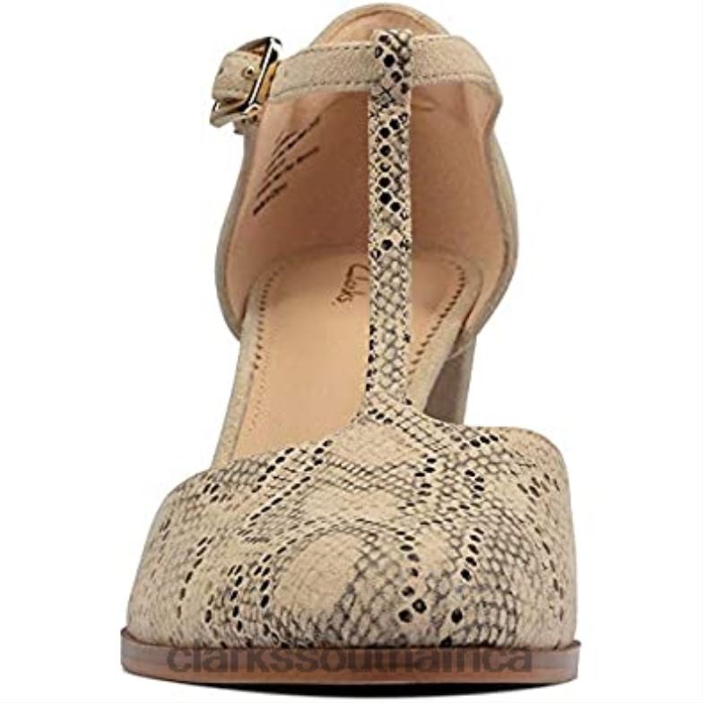 Women's Kayl85 Tbar 2 Shoes Clarks 840401023 Women Clarks