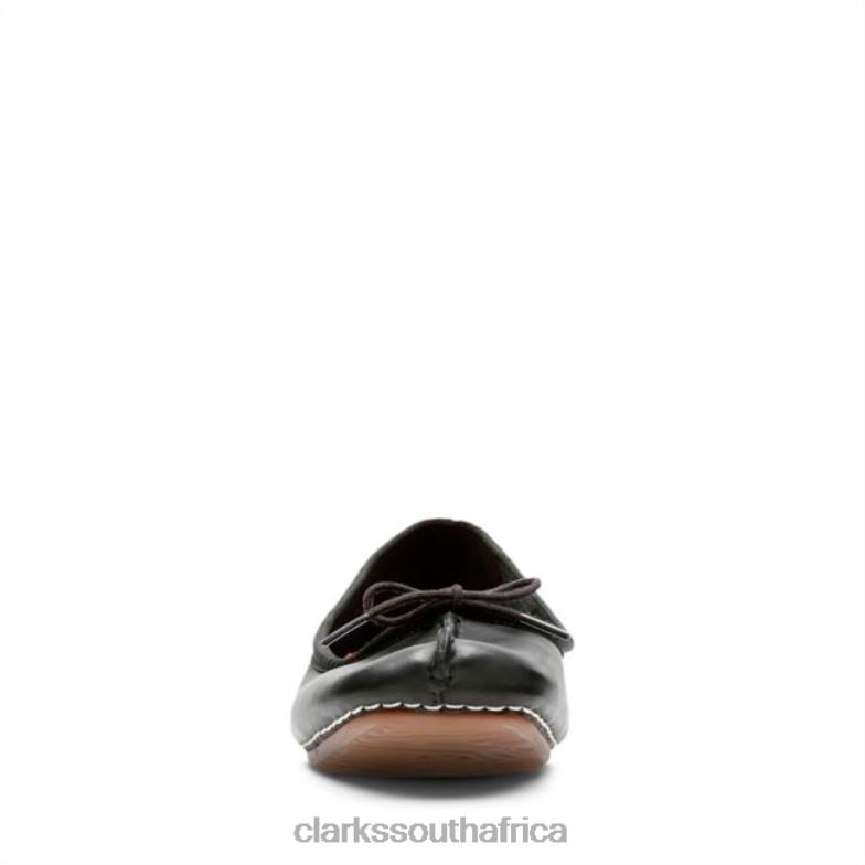Clarks Freckle Ice Black Leather Black Leather 840405114 Women Clarks Black Leather