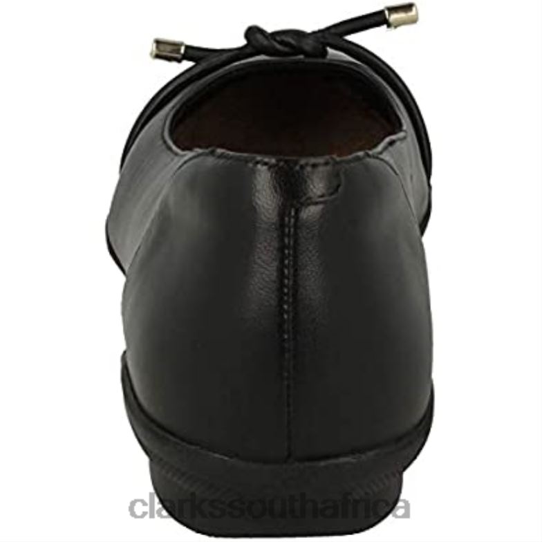 Clarks Neenah Poppy Women's Wide Pumps Black 84040994 Women Clarks Black