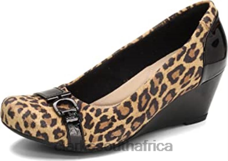 Tan Leopard Suede Clarks Women's Flores Poppy Pumps 84040619 Women Clarks Tan Leopard Suede