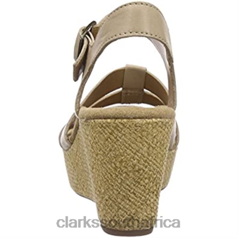Clarks Caslynn Harp Women's Wedge Heels Sandals 840402962 Women Clarks