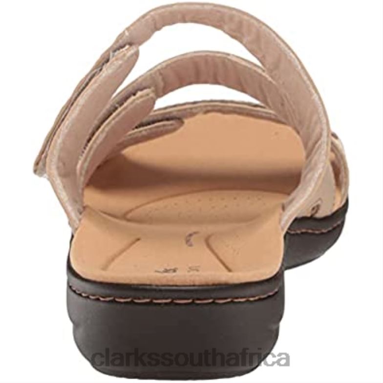 Clarks Sand Leather Women's Laurieann Cove Flat Sandal 840401057 Women Clarks Sand Leather