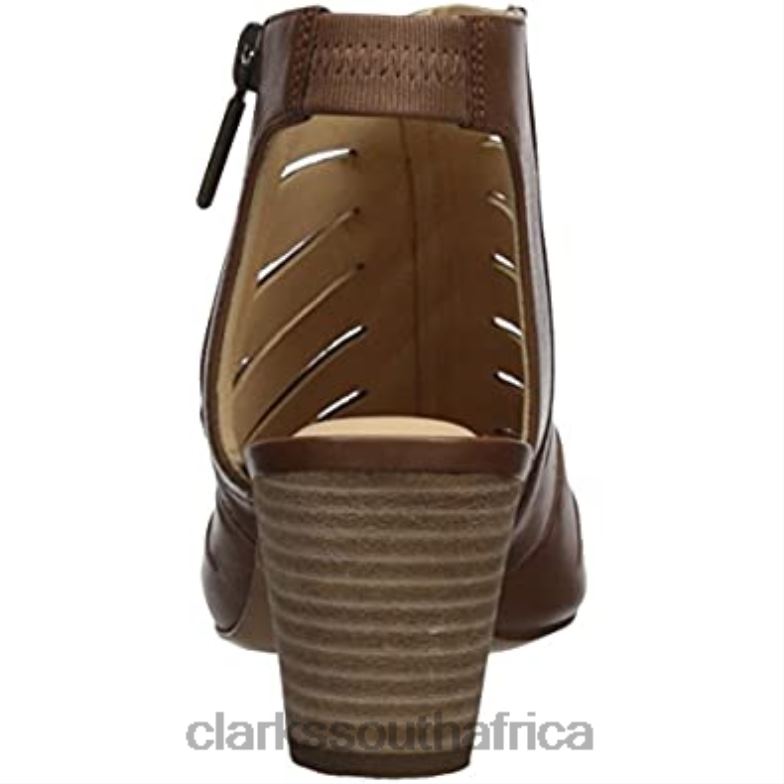 Women's Deloria Ivy Heeled Sandal Clarks 84040853 Women Clarks