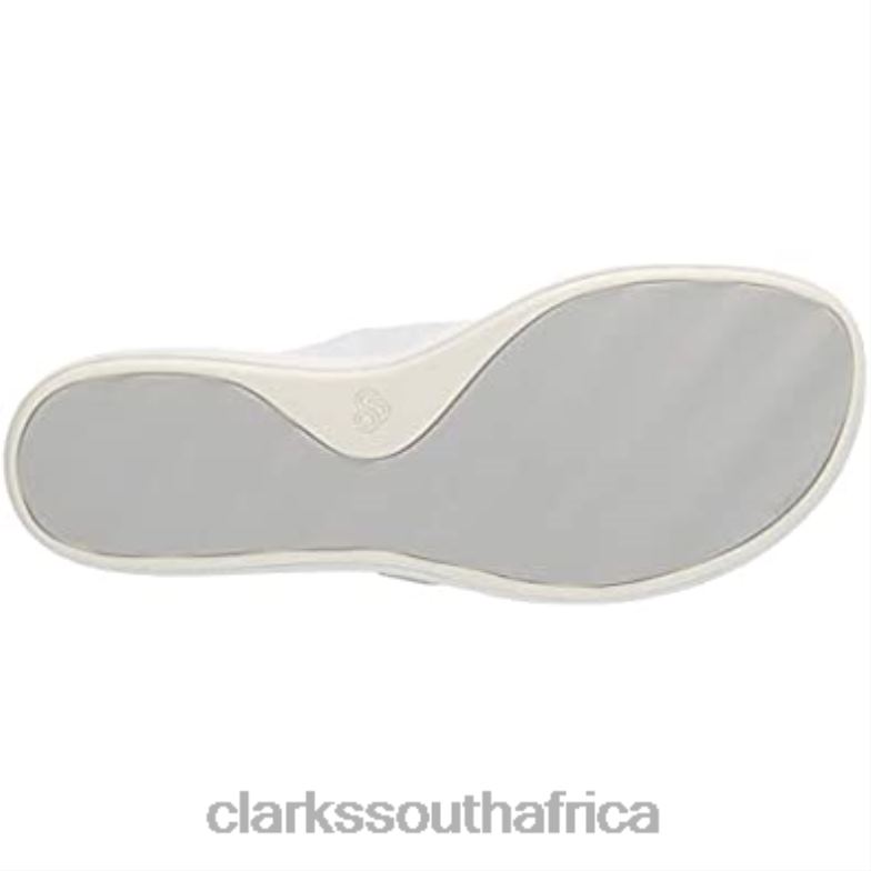 Women's Step June Reef Sandal Clarks White Synthetic 84040373 Women Clarks