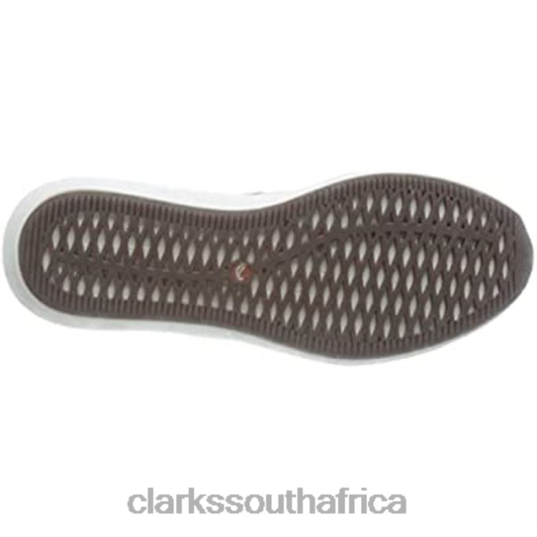 Women's Un Rio Strap Sneakers Clarks White Leather 84040589 Women Clarks White Leather