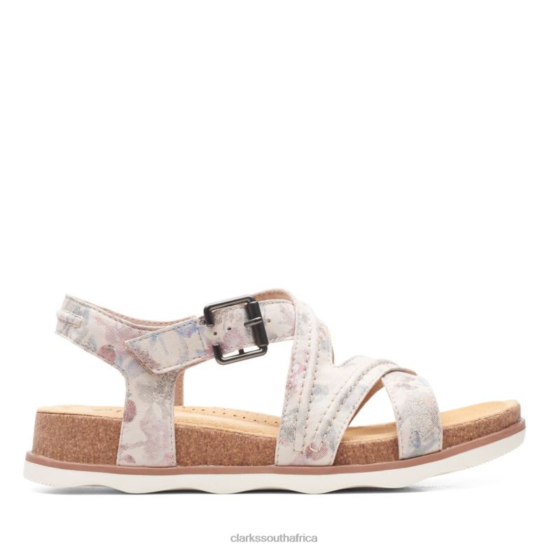 Brynn Ave Sand Interest Sand Interest Clarks 840406510 Women Clarks Sand Interest