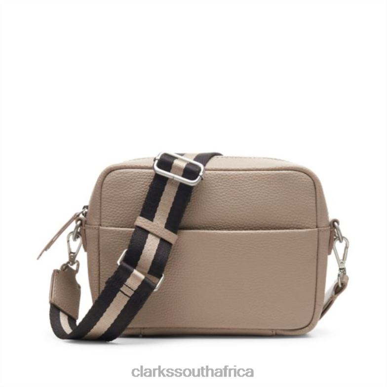 Sand Clarks Kierra Strap Sand 840405416 Women Clarks Sand